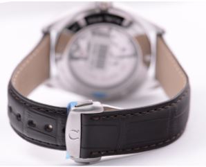 Omega Men's 231.13.43.22.02.001 Aqua Terra Silver Dial Watch